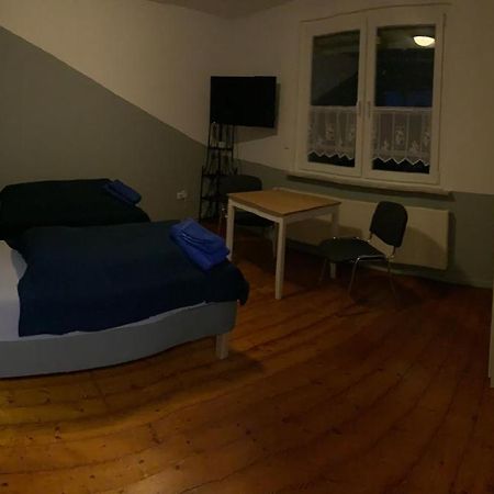 Monteurs Zimmer Noack Borssum Bagian luar foto