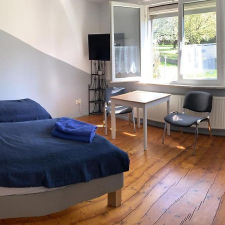Monteurs Zimmer Noack Borssum Bagian luar foto