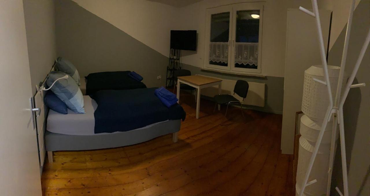 Monteurs Zimmer Noack Borssum Bagian luar foto